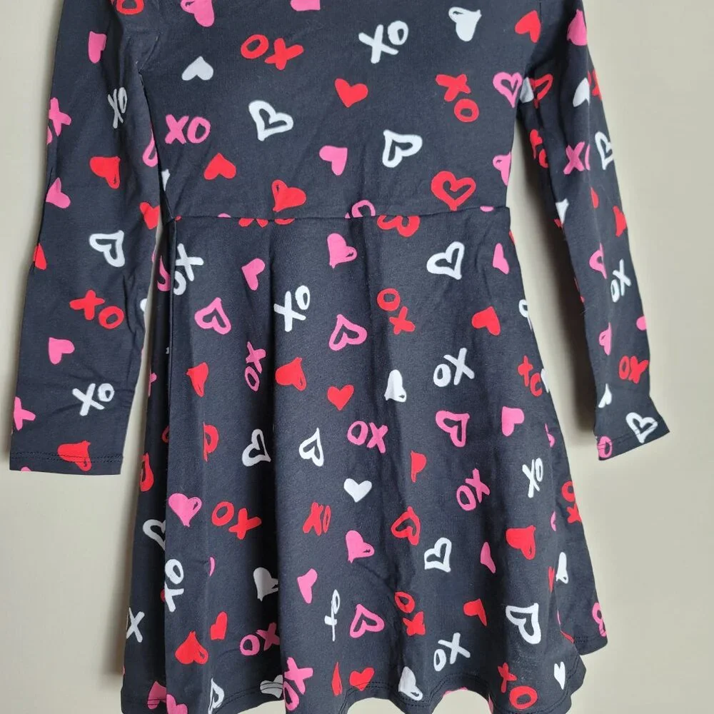 The Children's Place Heart Pattern Flowy Dresses Bundle Size 5/6